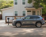 2022 Toyota Corolla Cross XLE Side Wallpapers 150x120