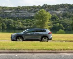 2022 Toyota Corolla Cross XLE Side Wallpapers 150x120