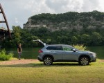 2022 Toyota Corolla Cross XLE Side Wallpapers  150x120