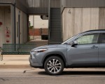 2022 Toyota Corolla Cross XLE Side Wallpapers  150x120