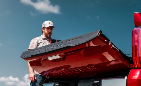 2022 Toyota Tundra Limited Detail Wallpapers  450x275 (13)