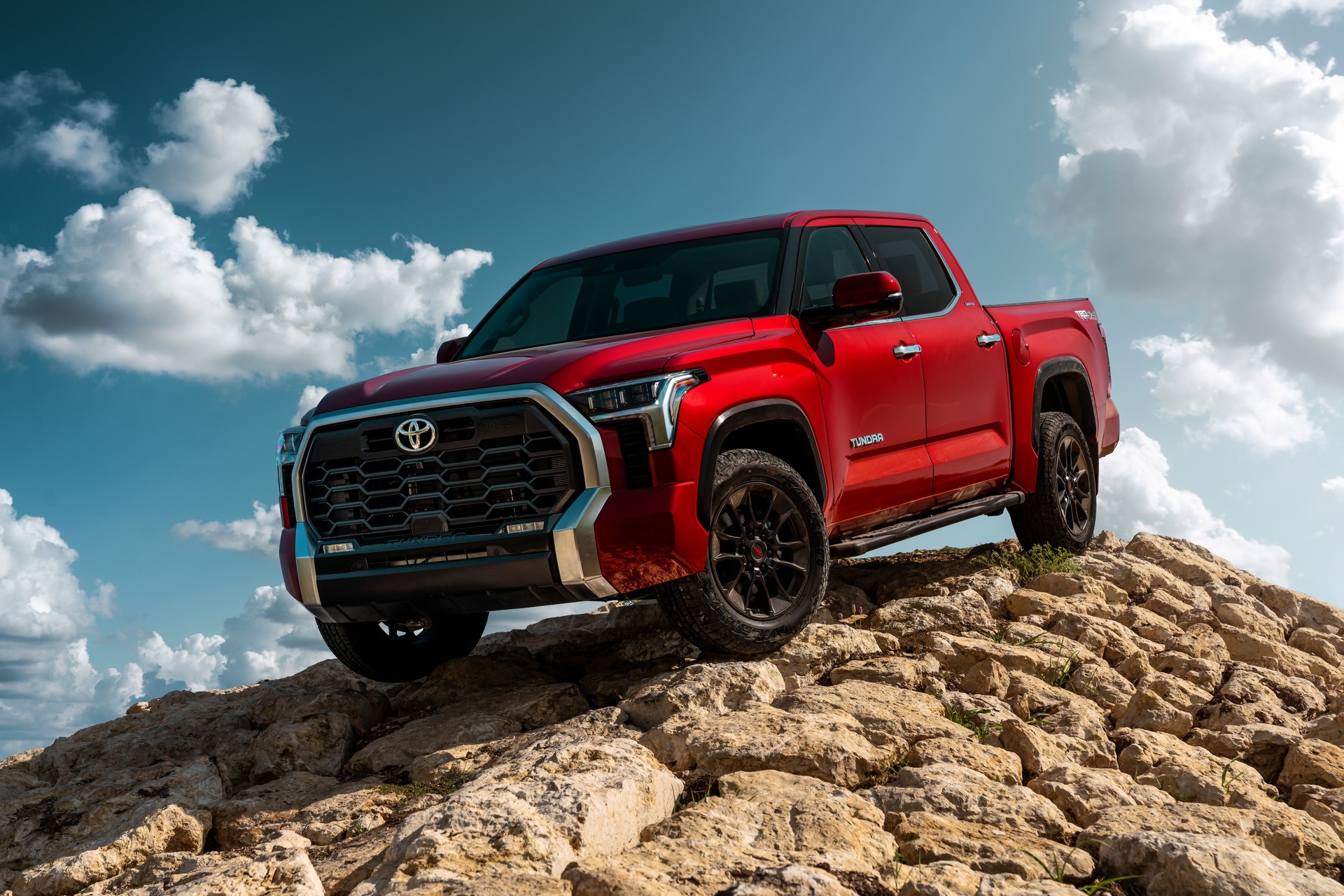2022 Toyota Tundra Limited Front Three-Quarter Wallpapers  (1)