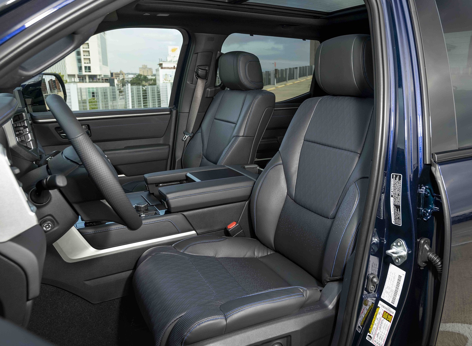 2022 Toyota Tundra Platinum (Color: Blueprint) Interior Seats Wallpapers (6)