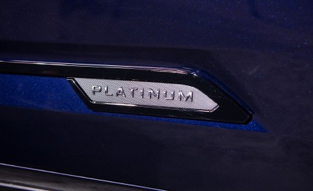 2022 Toyota Tundra Platinum Detail Wallpapers  450x275 (31)