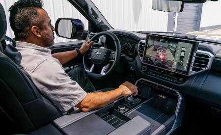 2022 Toyota Tundra Platinum Interior Wallpapers  450x275 (18)