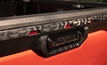 2022 Toyota Tundra TRD Pro Detail Wallpapers 450x275 (50)