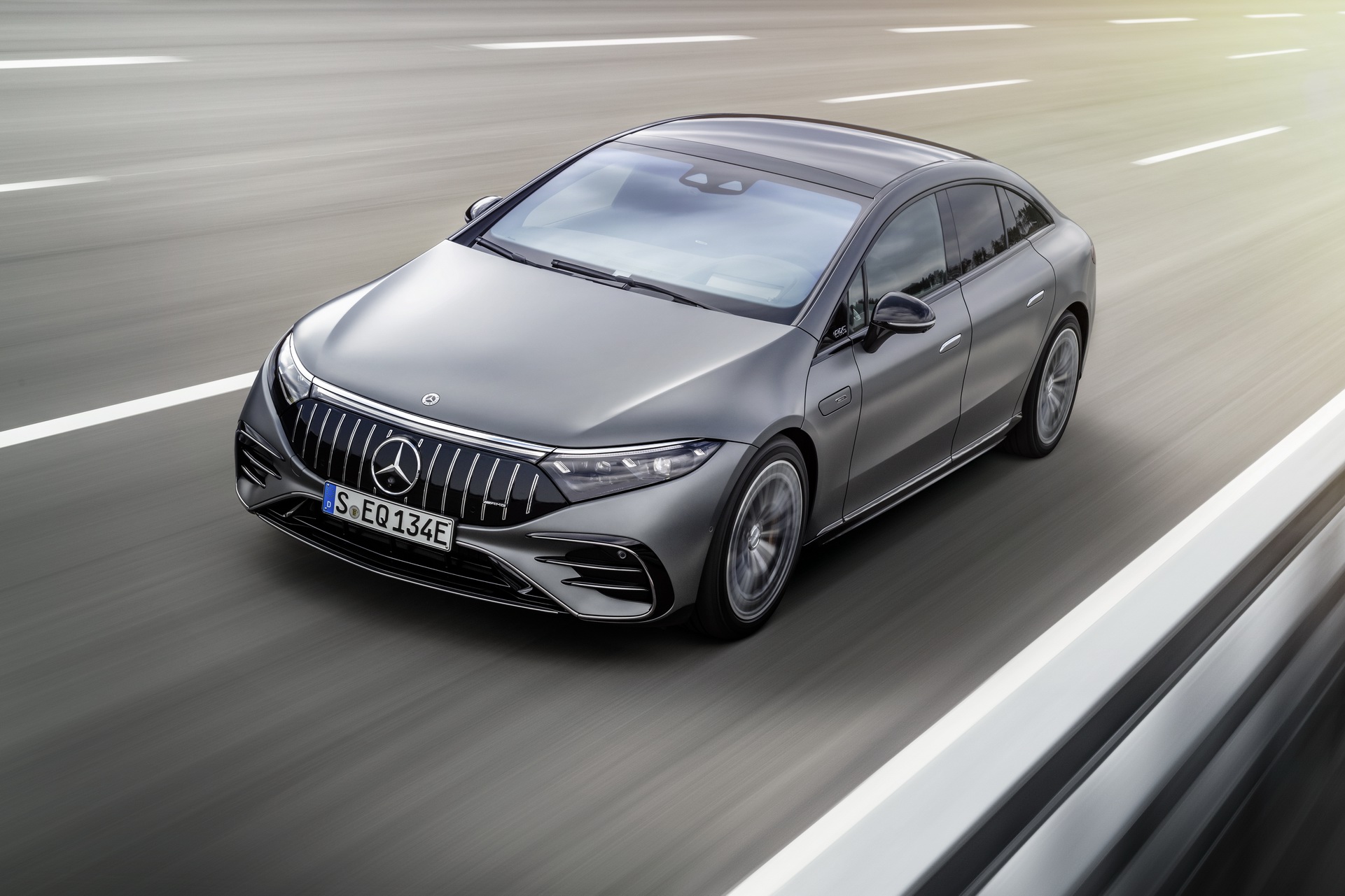 2023 Mercedes-AMG EQS 53 4MATIC+ Front Three-Quarter Wallpapers (1)