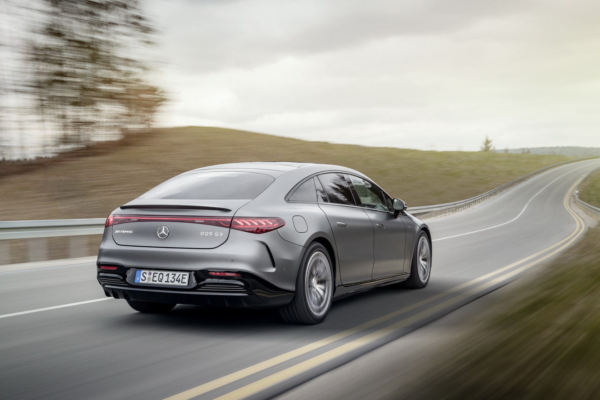 2023 Mercedes-AMG EQS 53 4MATIC+ Rear Three-Quarter Wallpapers (5)