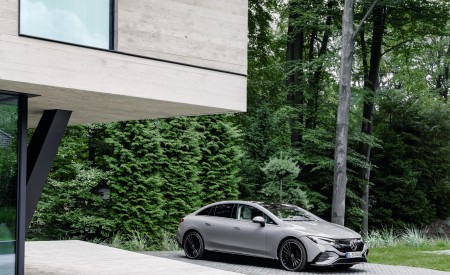 2023 Mercedes-Benz EQE 350 Edition 1 AMG Line Front Three-Quarter Wallpapers 450x275 (19)