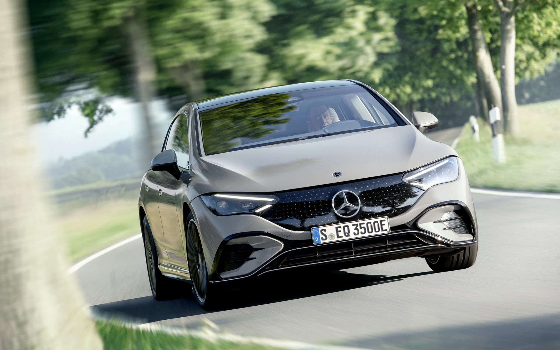 2023 Mercedes-Benz EQE 350 Edition 1 AMG Line Front Wallpapers #3 of 101