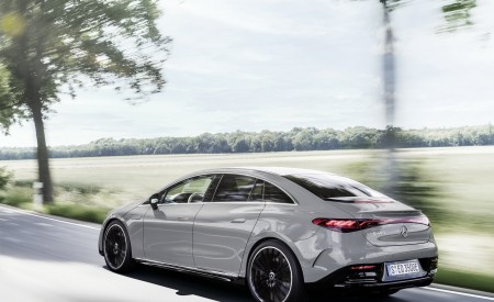 2023 Mercedes-Benz EQE 350 Edition 1 AMG Line Rear Three-Quarter Wallpapers 450x275 (11)