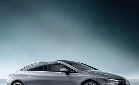 2023 Mercedes-Benz EQE 350 Edition 1 AMG Line Side Wallpapers 450x275 (67)