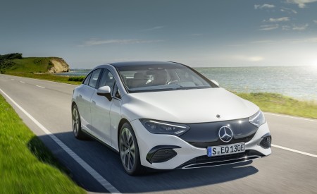 2023 Mercedes-Benz EQE 350 Electric Art Line Front Wallpapers 450x275 (34)