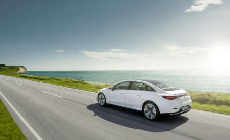 2023 Mercedes-Benz EQE 350 Electric Art Line Rear Three-Quarter Wallpapers 450x275 (36)