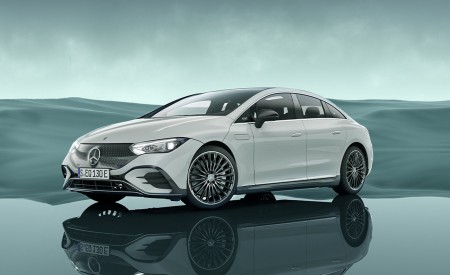 2023 Mercedes-Benz EQE Front Three-Quarter Wallpapers 450x275 (91)