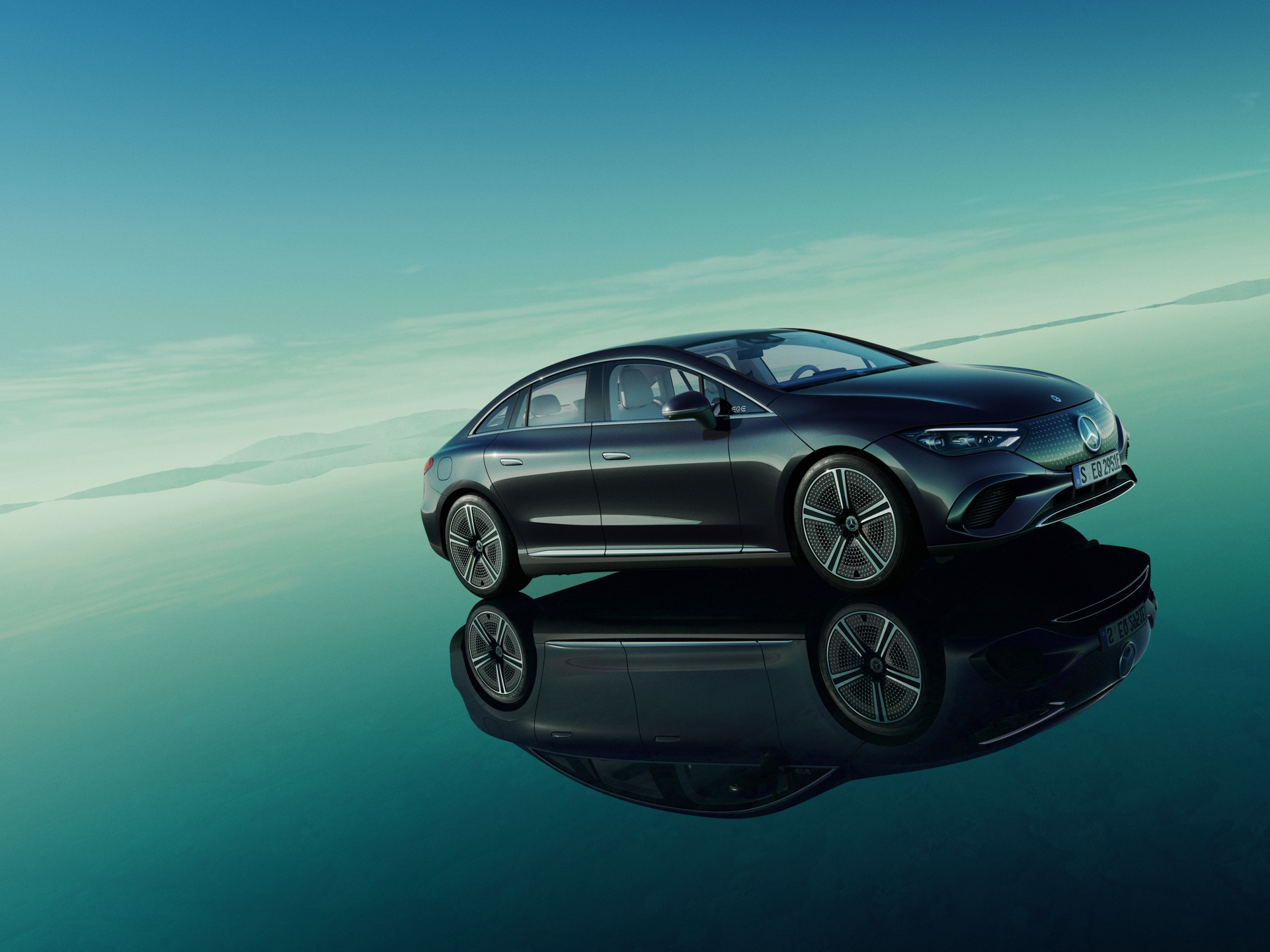 2023 Mercedes-Benz EQE Front Three-Quarter Wallpapers #84 of 101