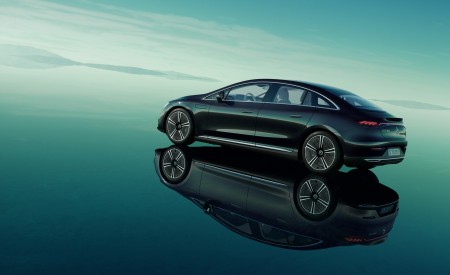 2023 Mercedes-Benz EQE Rear Three-Quarter Wallpapers 450x275 (86)
