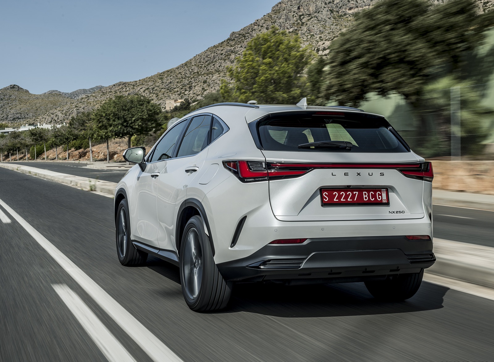 2021 Lexus NX 250 (Euro-Spec) Rear Three-Quarter Wallpapers  (12)