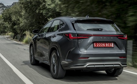 2021 Lexus NX 350 (Euro-Spec) Rear Three-Quarter Wallpapers  450x275 (12)