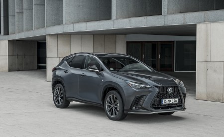 2021 Lexus NX 450h+ (Euro-Spec) Front Three-Quarter Wallpapers  450x275 (38)