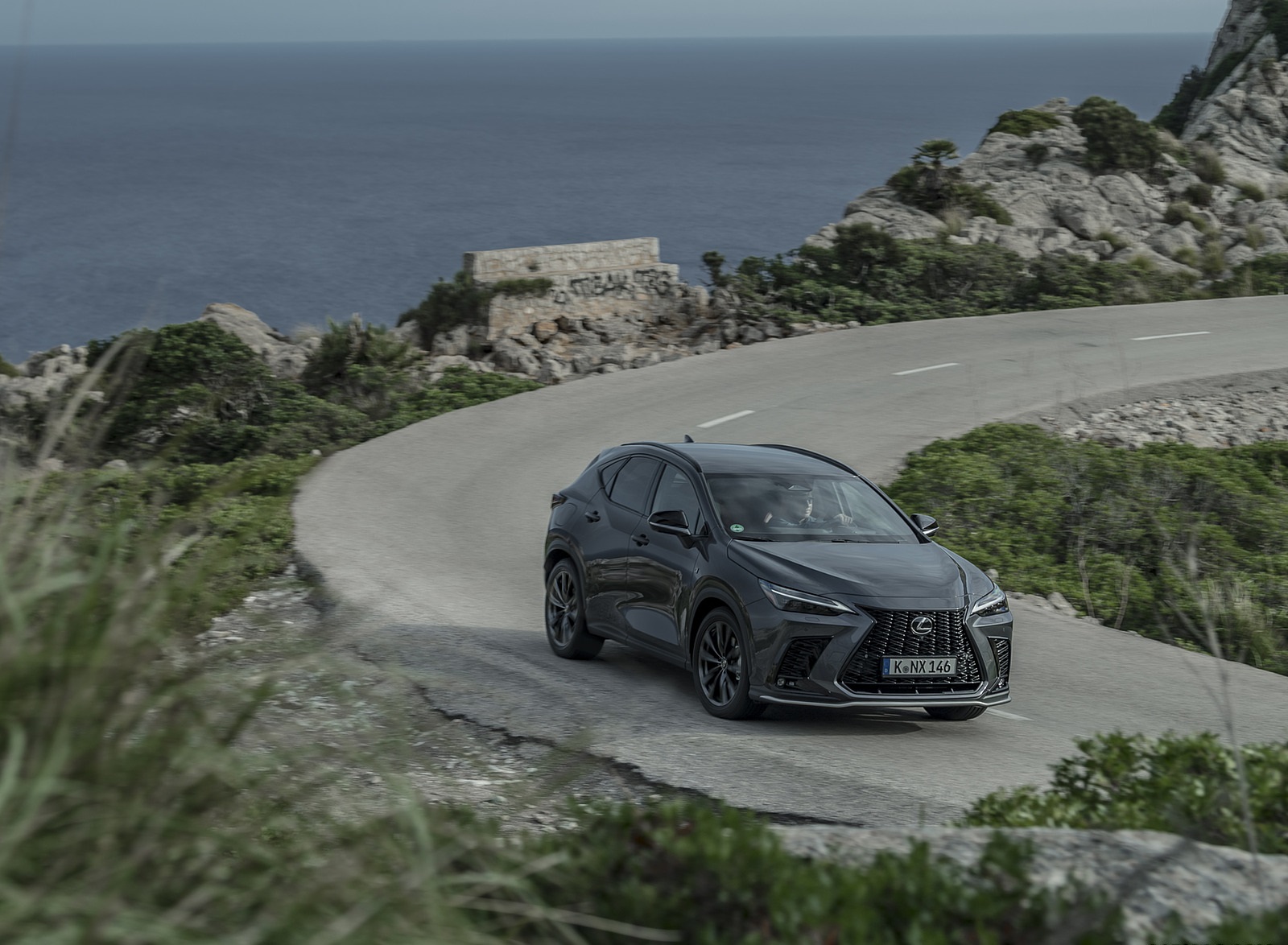 2021 Lexus NX 450h+ (Euro-Spec) Front Three-Quarter Wallpapers  (11)