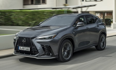 2021 Lexus NX 450h+ (Euro-Spec) Front Three-Quarter Wallpapers 450x275 (26)
