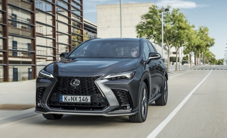 2021 Lexus NX 450h+ (Euro-Spec) Front Wallpapers 450x275 (33)
