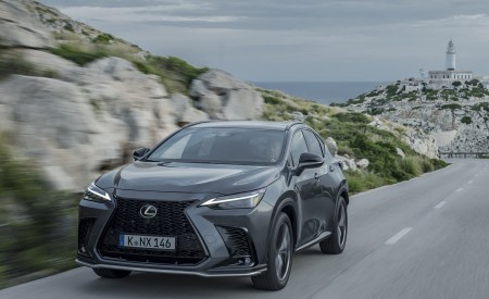 2021 Lexus NX 450h+ (Euro-Spec) Front Wallpapers  450x275 (5)