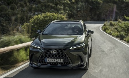 2021 Lexus NX 450h+ (Euro-Spec) Front Wallpapers 450x275 (88)