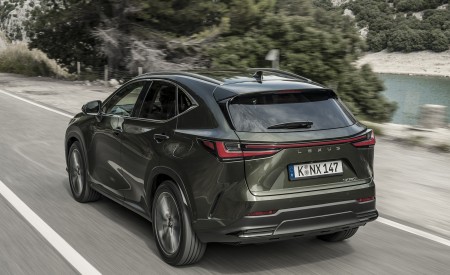 2021 Lexus NX 450h+ (Euro-Spec) Rear Three-Quarter Wallpapers 450x275 (94)