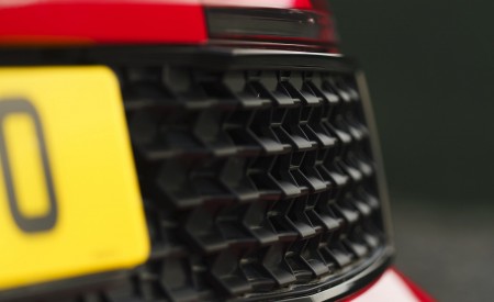 2022 Audi R8 Coupe V10 Performance RWD (UK-Spec) Detail Wallpapers 450x275 (81)