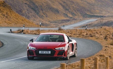 2022 Audi R8 Coupe V10 Performance RWD (UK-Spec) Front Wallpapers 450x275 (14)