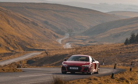 2022 Audi R8 Coupe V10 Performance RWD (UK-Spec) Front Wallpapers 450x275 (16)