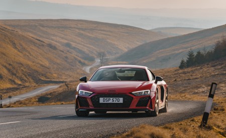 2022 Audi R8 Coupe V10 Performance RWD (UK-Spec) Front Wallpapers 450x275 (17)