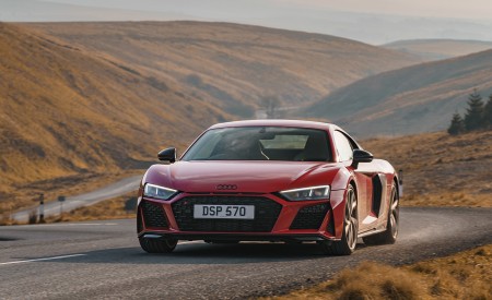 2022 Audi R8 Coupe V10 Performance RWD (UK-Spec) Front Wallpapers 450x275 (18)