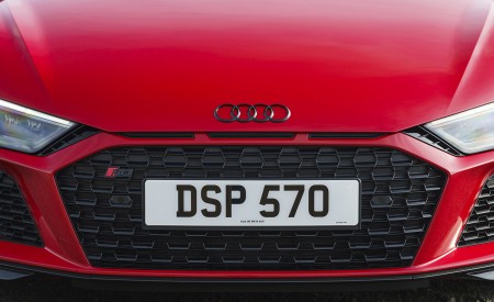 2022 Audi R8 Coupe V10 Performance RWD (UK-Spec) Grille Wallpapers 450x275 (63)