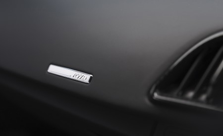 2022 Audi R8 Coupe V10 Performance RWD (UK-Spec) Interior Detail Wallpapers 450x275 (120)