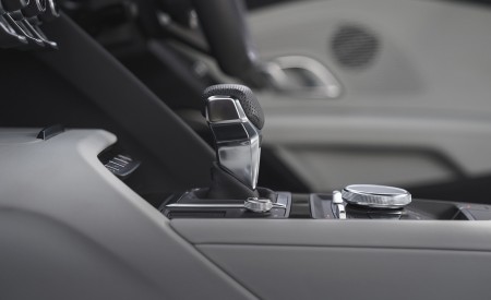 2022 Audi R8 Coupe V10 Performance RWD (UK-Spec) Interior Detail Wallpapers 450x275 (118)