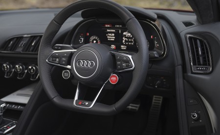 2022 Audi R8 Coupe V10 Performance RWD (UK-Spec) Interior Steering Wheel Wallpapers 450x275 (103)