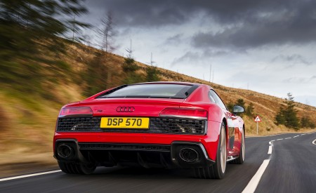 2022 Audi R8 Coupe V10 Performance RWD (UK-Spec) Rear Wallpapers 450x275 (19)