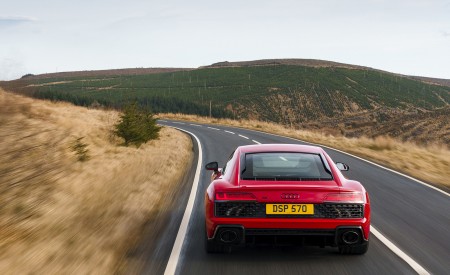 2022 Audi R8 Coupe V10 Performance RWD (UK-Spec) Rear Wallpapers 450x275 (26)