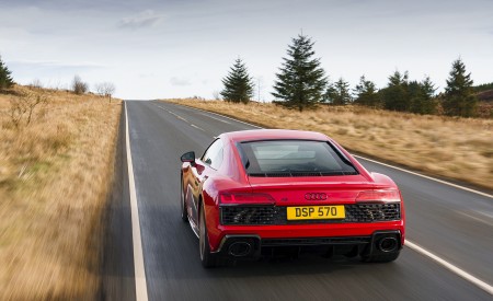 2022 Audi R8 Coupe V10 Performance RWD (UK-Spec) Rear Wallpapers 450x275 (27)