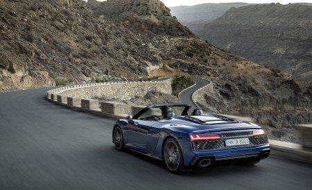 2022 Audi R8 Spyder V10 Performance RWD (Color: Ascari Blue Metallic) Rear Three-Quarter Wallpapers 450x275 (24)