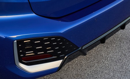 2022 BMW 2 Series 223i Active Tourer Detail Wallpapers 450x275 (99)