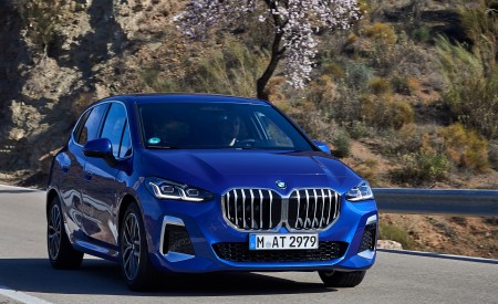 2022 BMW 2 Series 223i Active Tourer Front Wallpapers 450x275 (34)