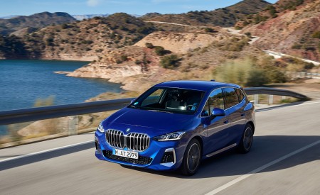 2022 BMW 2 Series 223i Active Tourer Front Wallpapers  450x275 (24)