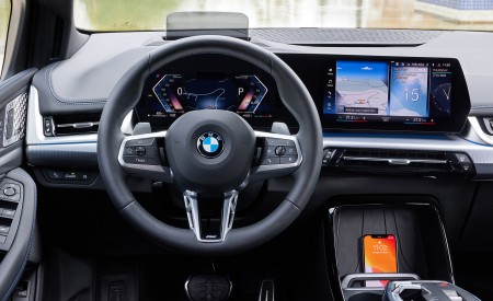 2022 BMW 2 Series 223i Active Tourer Interior Cockpit Wallpapers  450x275 (113)
