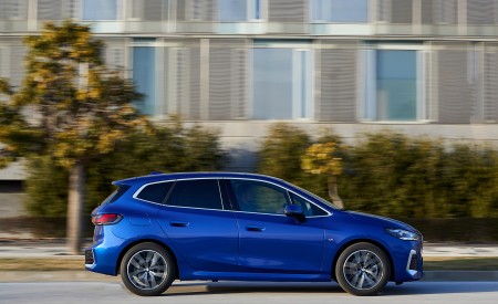 2022 BMW 2 Series 223i Active Tourer Side Wallpapers  450x275 (41)