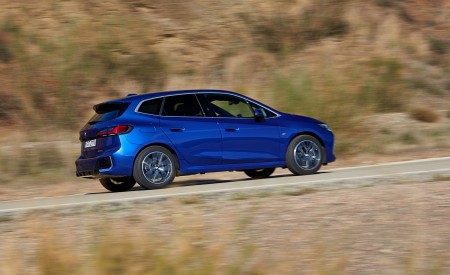 2022 BMW 2 Series 223i Active Tourer Side Wallpapers  450x275 (31)