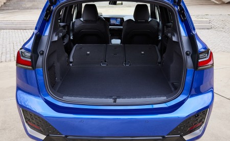 2022 BMW 2 Series 223i Active Tourer Trunk Wallpapers 450x275 (136)